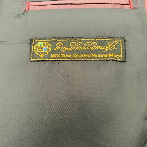 Two Peace Men Suit - Picture 2 of 2